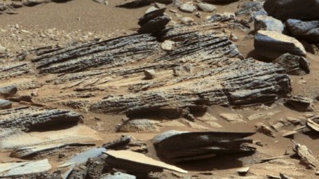 "Curiosity" вади бормашината на Марс