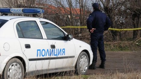 Откриха труп на мъж в Ямбол