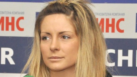 Сани Жекова мина квалификациите на световното по сноуборд