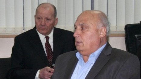  Крадци разфасовали спиртоварната на Цар Киро