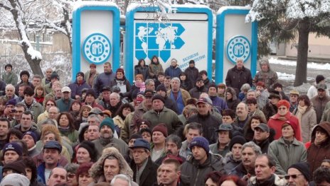 600 оръжейници аут от ВМЗ