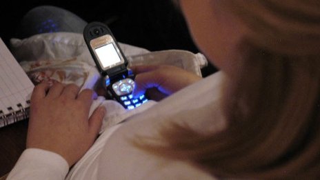 Синята коалиция се възмути от мобилните оператори и ГЕРБ