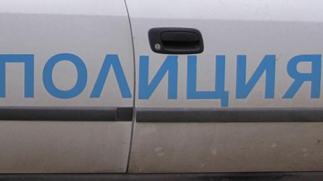 Щракнаха белезниците на група подпалвачи от Сливенско