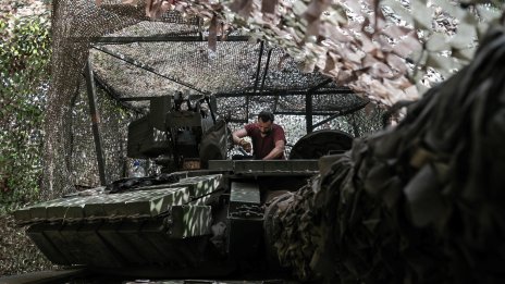 Украйна изчерпва танковете си