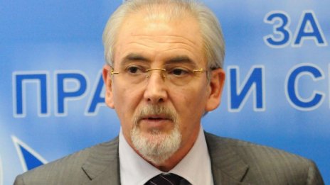 Местан за ГЕРБ: Змията хапе най-страшно, преди да умре!