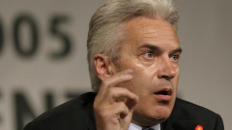 Една пионка, заменена от друга, не променя управлението