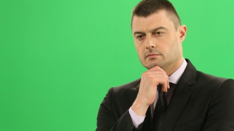 Слух уволни Бареков, от телевизията: Груба лъжа! 