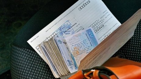 Спипаха адвокатка с подкуп