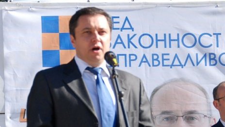 Янев започва лов на кметове фараони