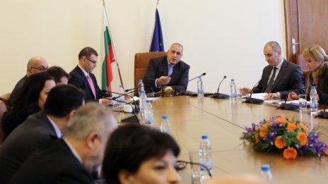 За ужас на враговете съм добре, радва се Борисов