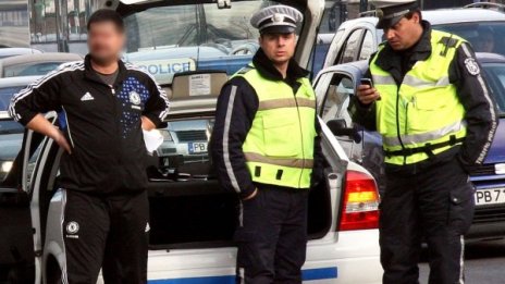 Възрастен пешеходец загина, блъснат от камион