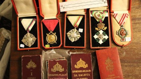 Антимафиоти спряха трафик на ордени от времето на Фердинанд и Борис III 