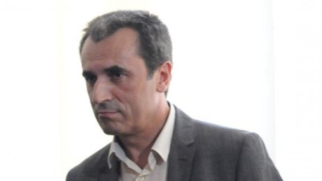 Бунтът срещу "банковото робство" може да е опасен!