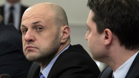 ГЕРБ да не бързат пак с властта, изгониха ги с камъни, скочи БСП 