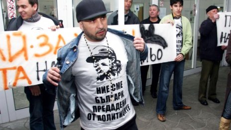 Бойко, ще лежиш в затвора, изригна пак Шамара
