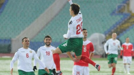 Героят Александър Тонев не е сигурен за титулярното си място