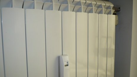 Обмислят се отделни сметки за парно и топла вода
