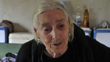 Трима роми тероризират възрастни жени в Хасковско