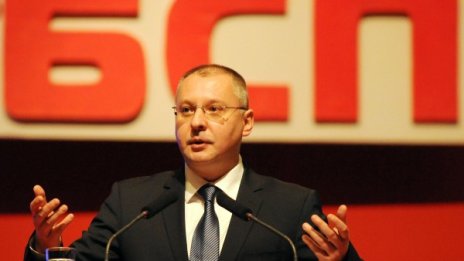 Не се притеснявам от сблъсъка с Борисов, отсече Станишев