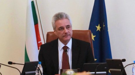 Чувам добре, няма нужда да ми говорят през мегафон! 