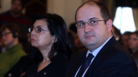 Няма скандал, само свръхамбиция на млад човек! 