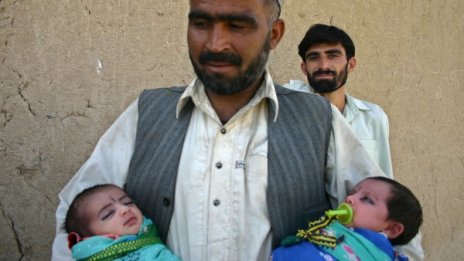 Да продадеш децата си заради мизерия 