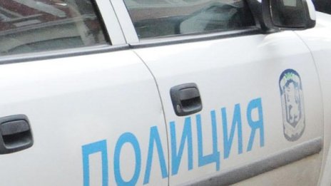 Пловдивчанин издумка с юмрук полицай в лицето