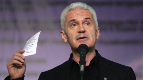 Сидеров ще поема управлението с план срещу робството