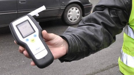 Хванаха шофьор с 3.20 промила зад волана