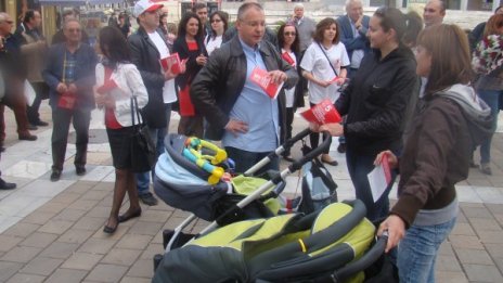 Борисов така и не разбра откъде идват парите за пенсиите