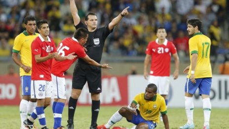 Бразилия врътна 2:2 с Чили