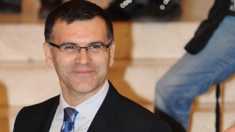 Постната пица на Дянков не била за министерството му