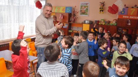 Софтуерна грешка подлуди софийските майки