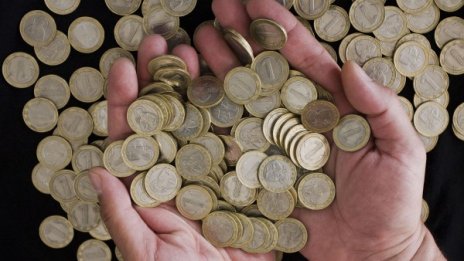 Закопчаха мъж и жена от Враца за лихварство