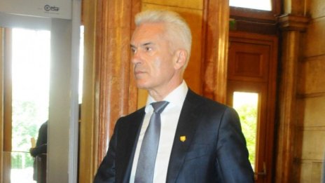 НФСБ се ядосаха на "самозабравилия се" Сидеров