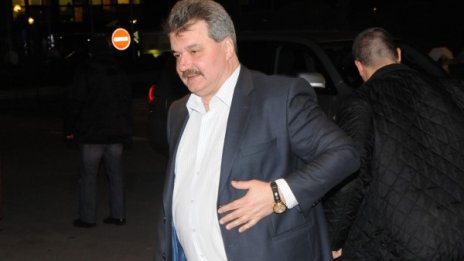 Батков призна: Преговарям със Сираков, но няма нищо официално 