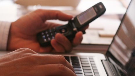 Саботьорите на дългосрочната връзка от разстояние 