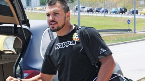 Божинов преговаря с Еспаньол