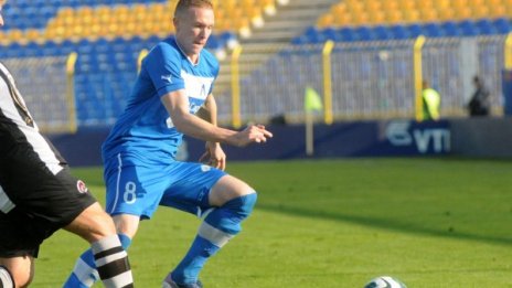 Левски се раздели с издънките си