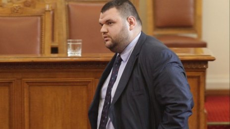Невиждан консенсус в НС – Пеевски аут от ДАНС 