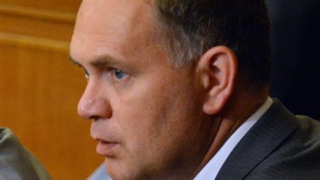 Нови министри и вот 2 в 1 догодина иска Кадиев