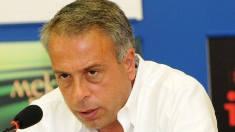 Петима от ГЕРБ напускат, щели да ги последват още