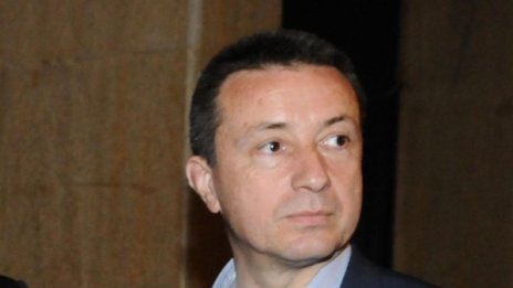  Да не мислим за избори сега, зове Янаки Стоилов 