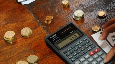 Не плащаш ипотеката, взимат ти жилището. И край със заема 