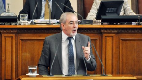 Местан обвини Борисов, че подклажда напрежение 