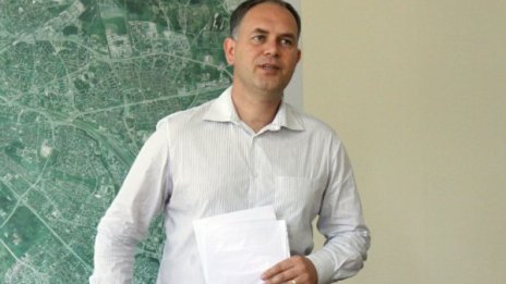 Депутати, да се съберем веднага, зове Кадиев 