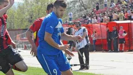 Чистката в Левски започна - изритаха четирима футболисти