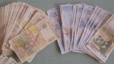 Двама са в ареста за изнудване