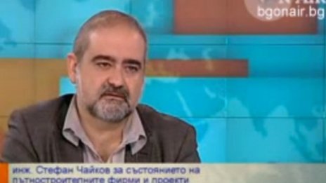 Стефан Чайков поема АПИ, но и Лазаров остава в Пътното