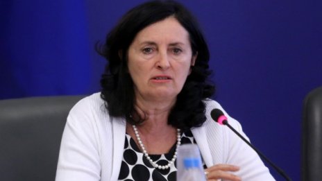Режат офшорките от обществени поръчки, но в нов закон 